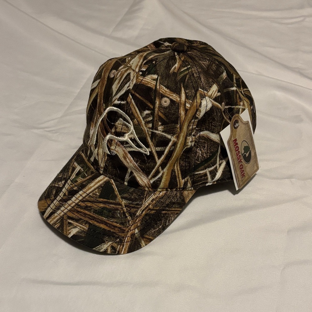 Mossy Oak Camouflage Cap